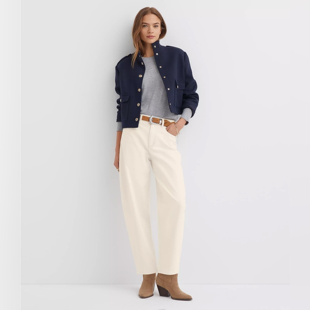 NWT Petite High Rise Barrel Jeans in Ivory